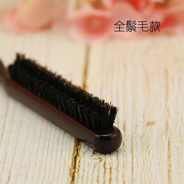 CLEAN GIRL BRUSH • ESCOVA PARA PENTEADOS