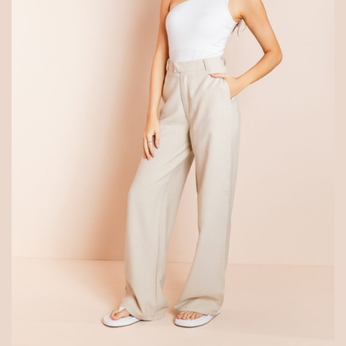 Calça Pantalona Alfaiataria Preta Dominique {PAGUE 1 LEVE 2}