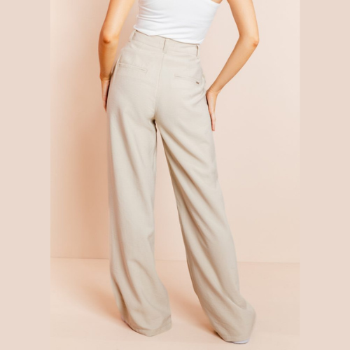 Calça Pantalona Alfaiataria Preta Dominique {PAGUE 1 LEVE 2}