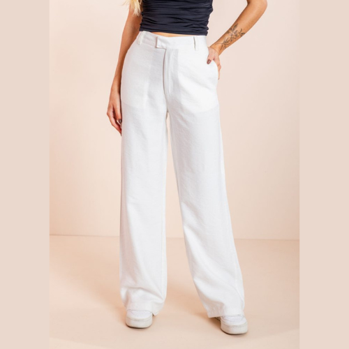 Calça Pantalona Alfaiataria Preta Dominique {PAGUE 1 LEVE 2}